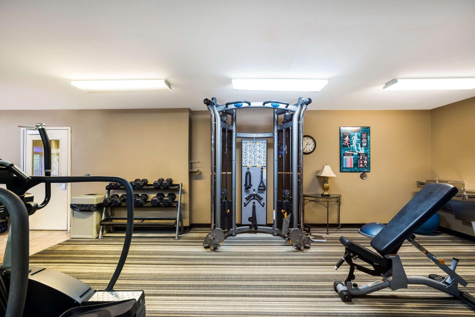 Sonesta Simply Suites Denver West Federal Center Lakewood Bagian luar foto